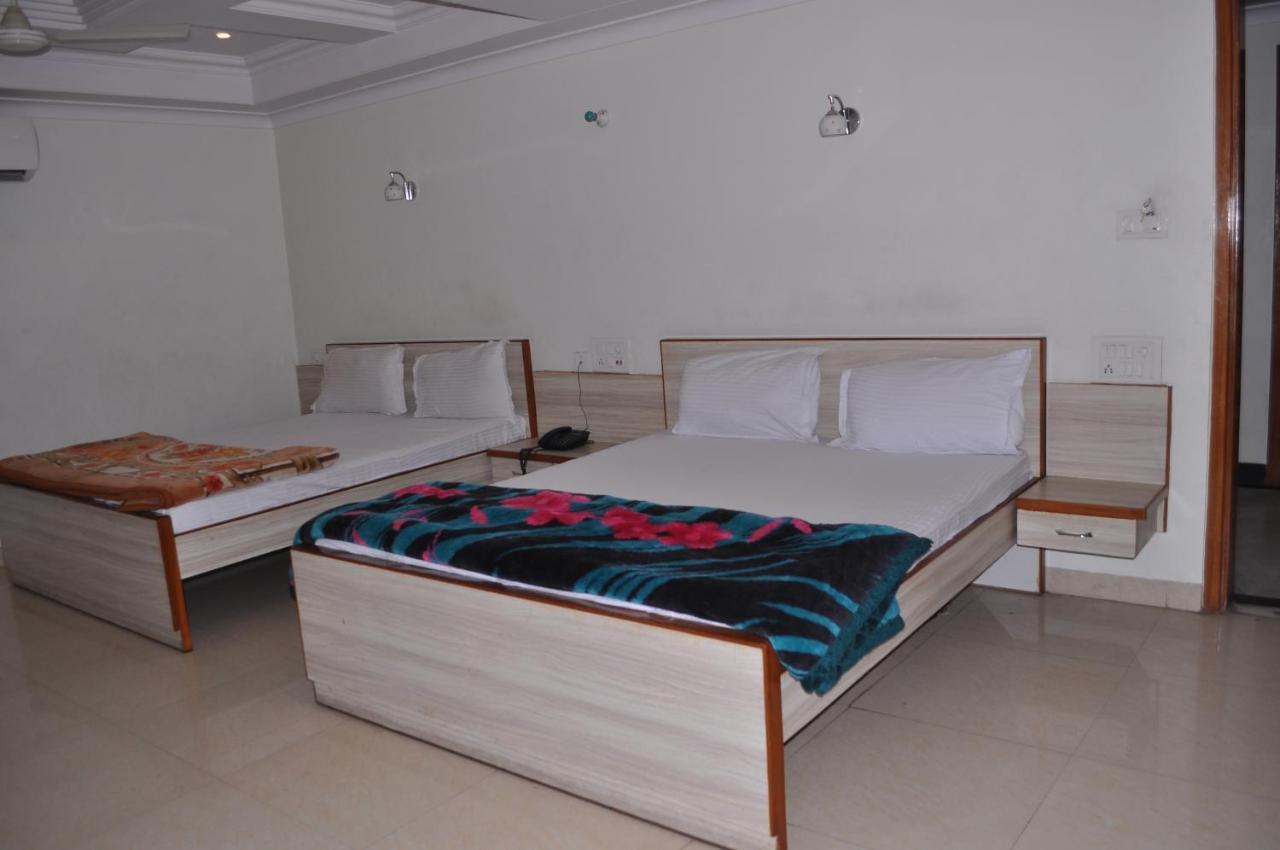 Simla Hotel Τζαϊπούρ Εξωτερικό φωτογραφία